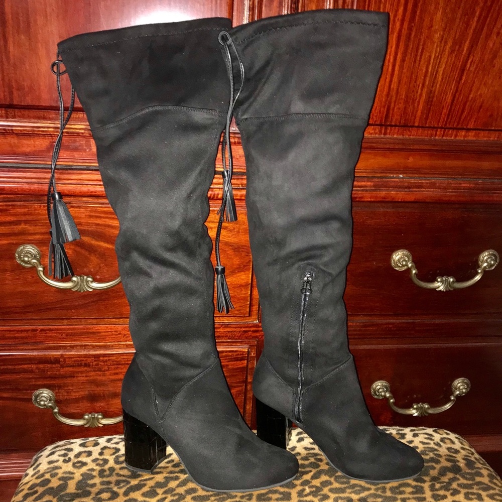 Suede Boots With Stunning Heel